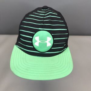 Under Armour Youth Small Medium Baseball Hat Cap Green Black